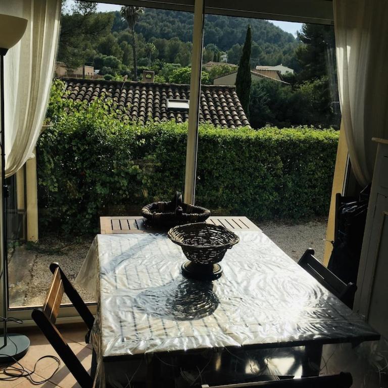 BANDOL-MAISON LA BIENVENUE 9MN A PIED MER-CALANQUE PORT D'ALON-GRAND JARDIN+FIBRE WIFI - Maison 1 Chambre - 29