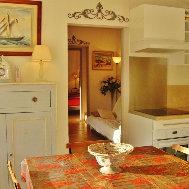 BANDOL-MAISON LA BIENVENUE 9MN A PIED MER-CALANQUE PORT D'ALON-GRAND JARDIN+FIBRE WIFI - Maison 1 Chambre - 31