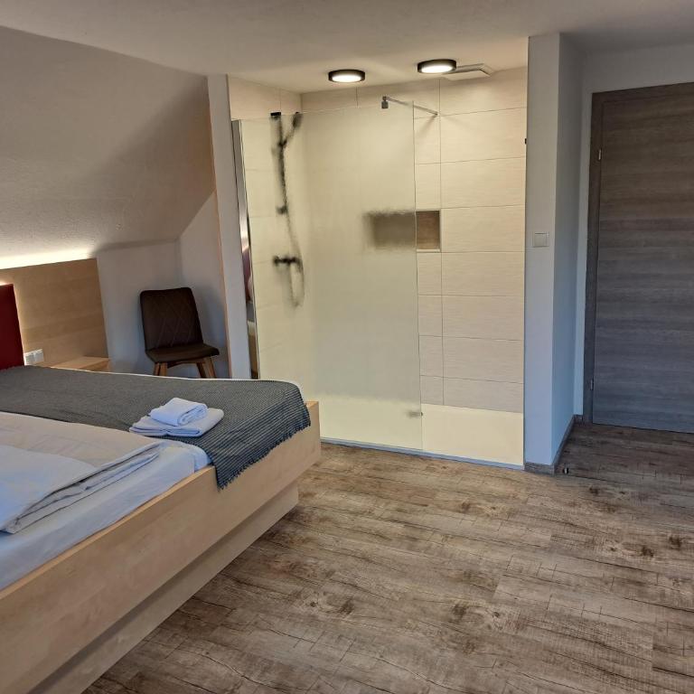 Gasthof Knappenwirt - Haus mit 6 Schlafzimmern - 8