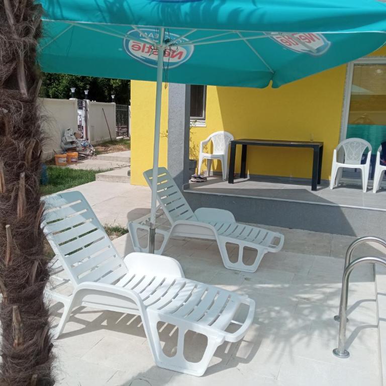 House with pool - Mitrovic - Two-Bedroom Villa - 12