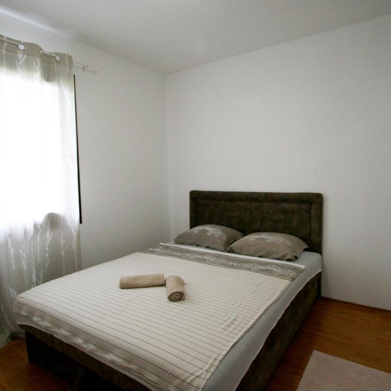 Apartment Ema Ledine - Apartman sa 2 Spavaće Sobe - 3