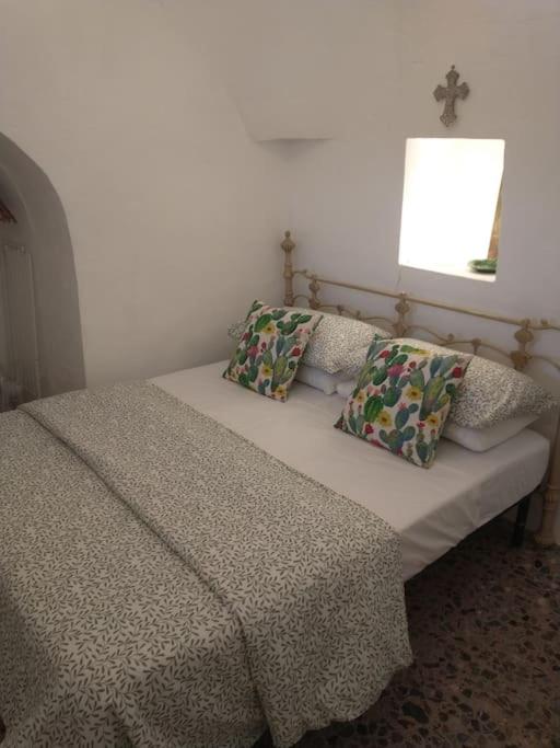 Trullo Sotto Le Stelle, with private pool & garden - One-Bedroom House - 16