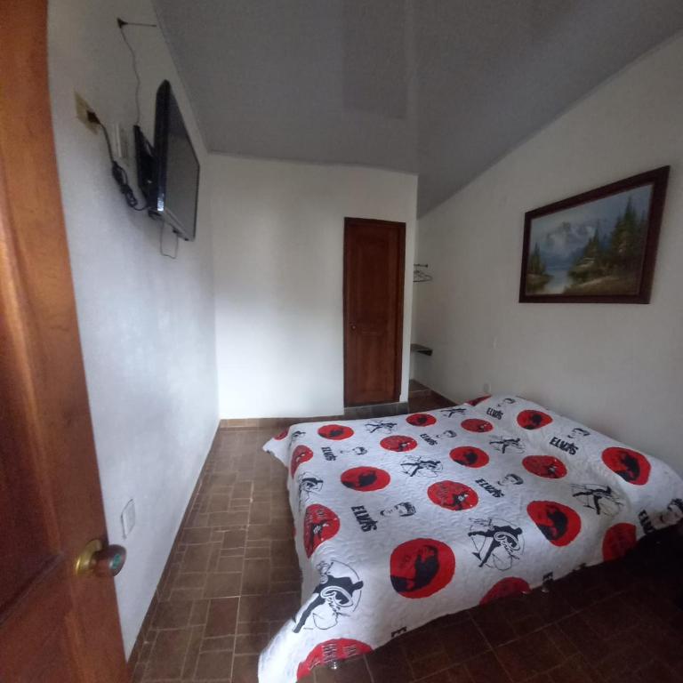Hostal Villa Dulcey - Habitación Doble - 1 o 2 camas - 2