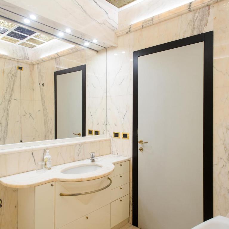 Verona apt.65 - Two-Bedroom Apartment - 7