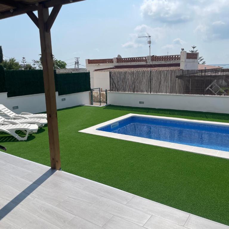 Chalet-home familiar "CAL DENVER" "Pet friendly" - Casa de 2 dormitorios - 4