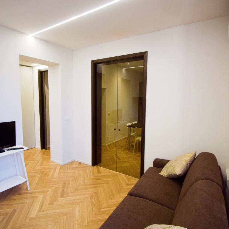 SiBilla Suite Apartment - via Piella 14 - Two-Bedroom Apartment - 11