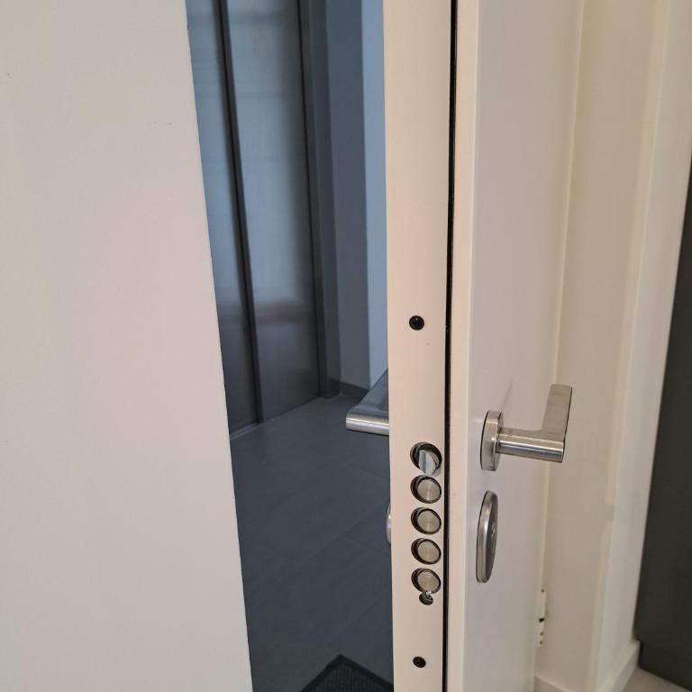 Solaris Apartments - free parking - Apartment with Balcony - 23