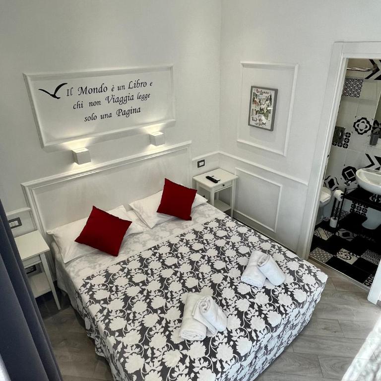 Domus Giordano - Doppelzimmer mit Balkon - 3