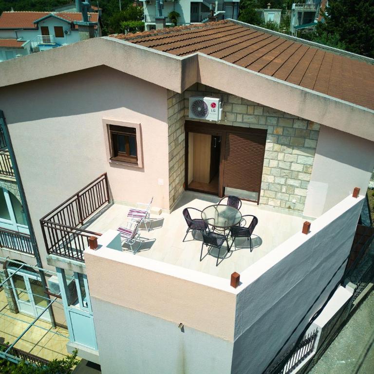 Guest house Bracovic - Apartment mit 2 Schlafzimmern, einem Balkon und Meerblick - 8