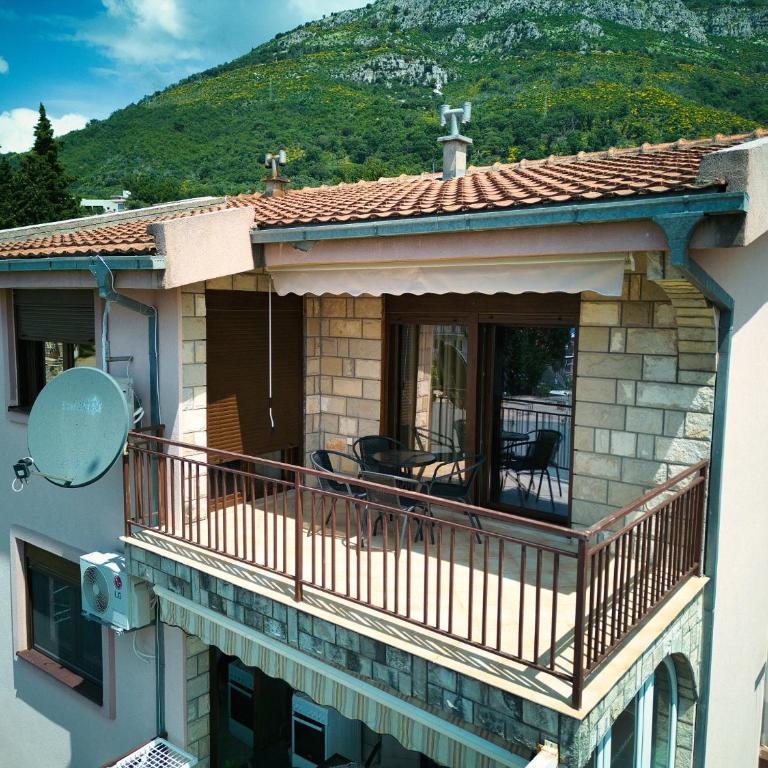 Guest house Bracovic - Apartment mit 2 Schlafzimmern, einem Balkon und Meerblick - 7