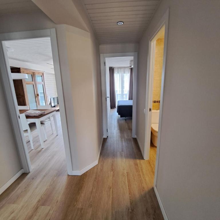 2ª Línea Playa Agustina Aragon - Apartamento con vistas al mar - 29