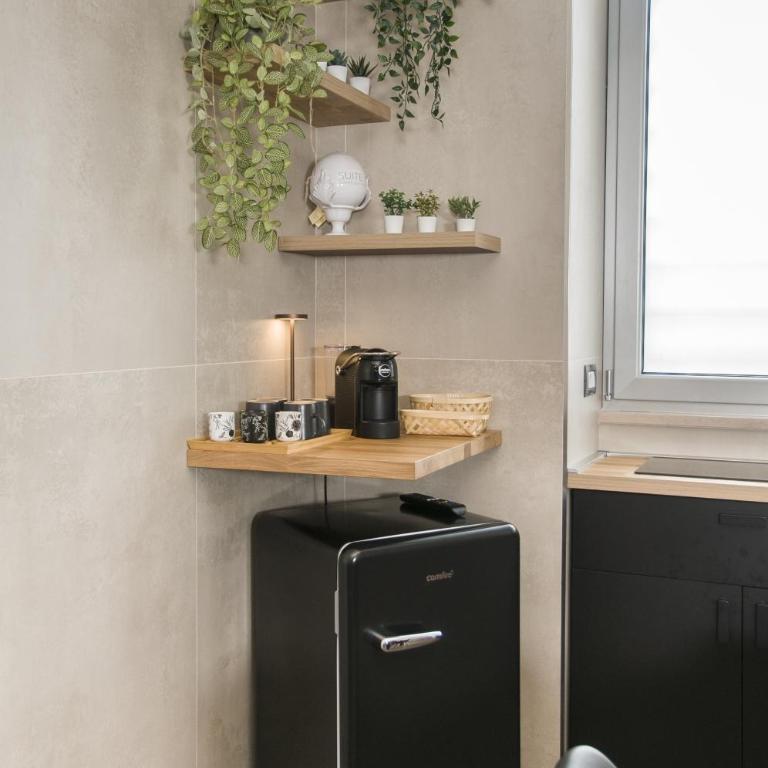 suite 18 luxury apartments - Family Studio - 11