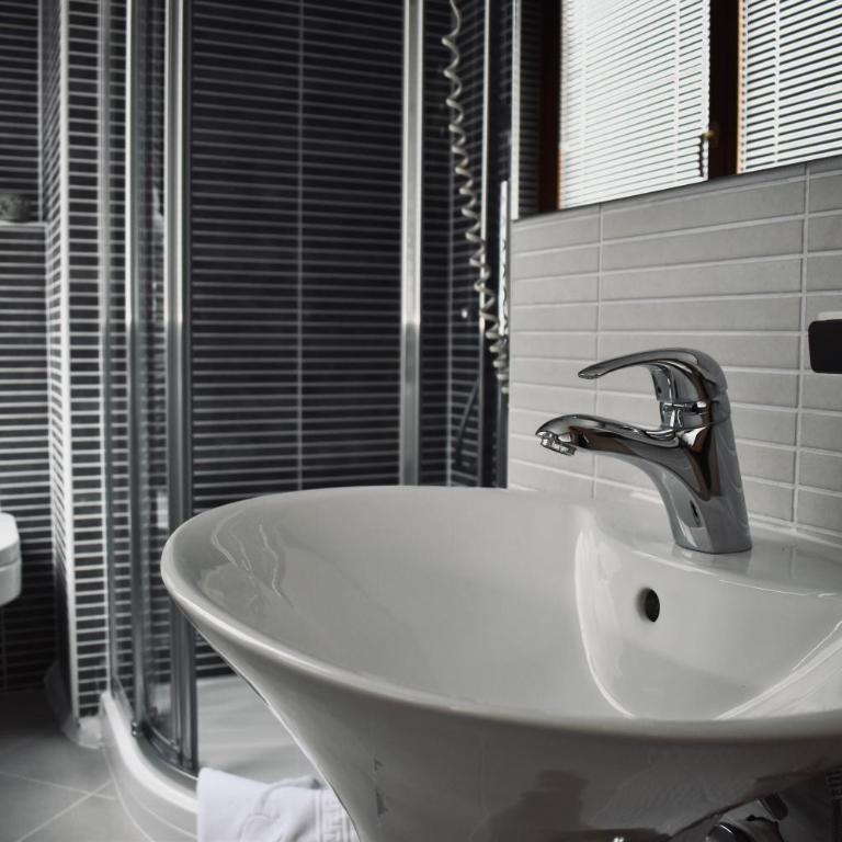 Hotel City View Deluxe - Chambre Simple - 11