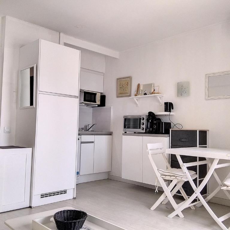 Résidence Graziella Studio 623 - Studio - Vue sur Mer - 11