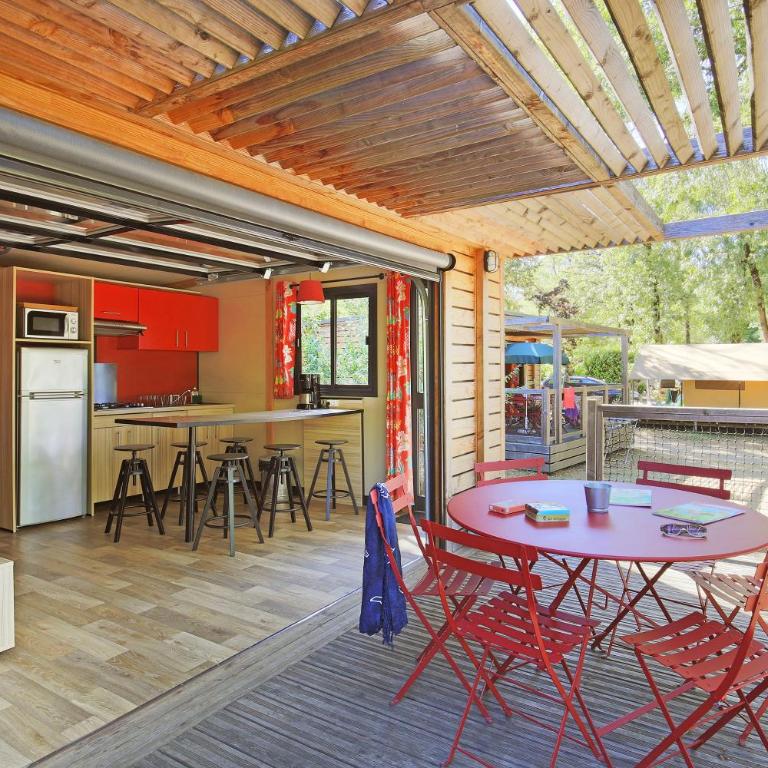 Huttopia Saumur - Chalet Supérieur - 6