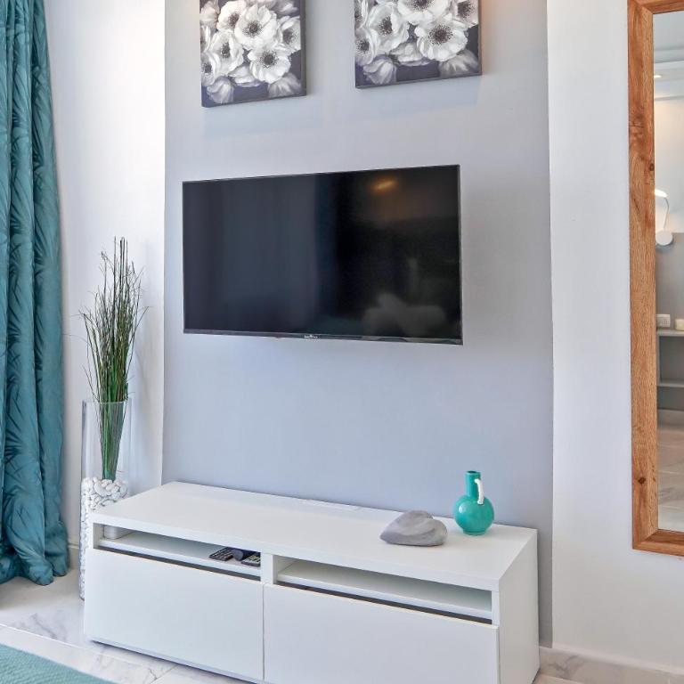 Modern Studio with a Sea View and Pool Access Ponderosa 801 - Apartamento de 1 dormitorio - 6