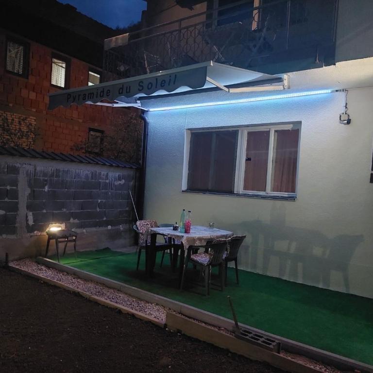 L’appartement de la Pyramide du Soleil - Apartman sa 3 Spavaće Sobe - 17