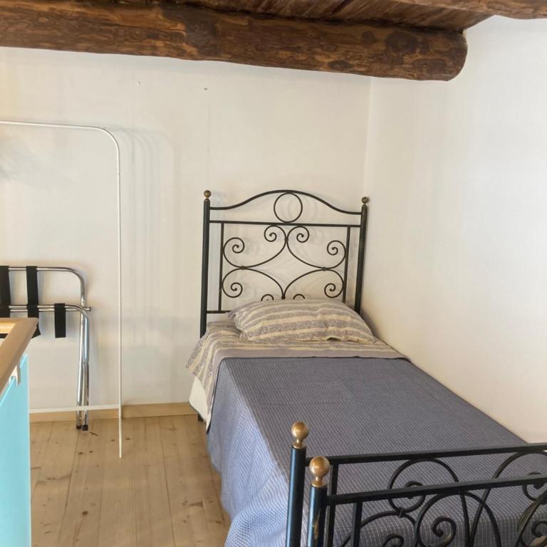 Casa Materdei - Appartamento con 2 Camere da Letto - 63