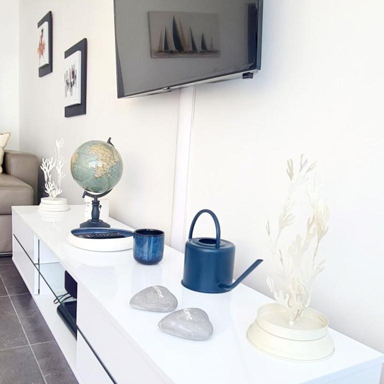 VUE MER IMPRENABLE ET PISCINE - Appartement 1 Chambre - 10
