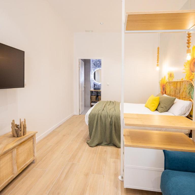 FLORIT FLATS - The Turia Park Lofts - 4Guest- AC and WiFi - Near ZOO - Standard Studio - 7