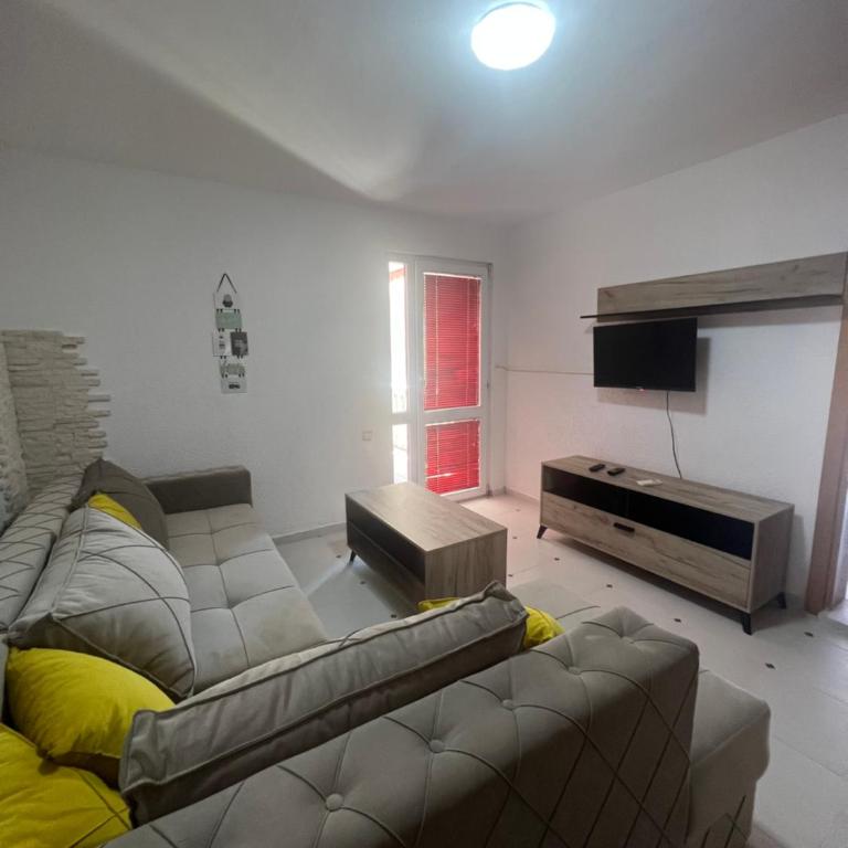 Villa Ajša - Apartment with Balcony - 9