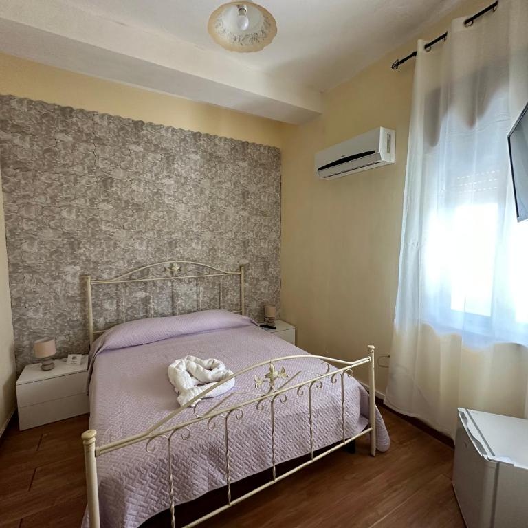 Baia dei turchi locazione turistica - Camera Matrimoniale con Bagno Privato - 5