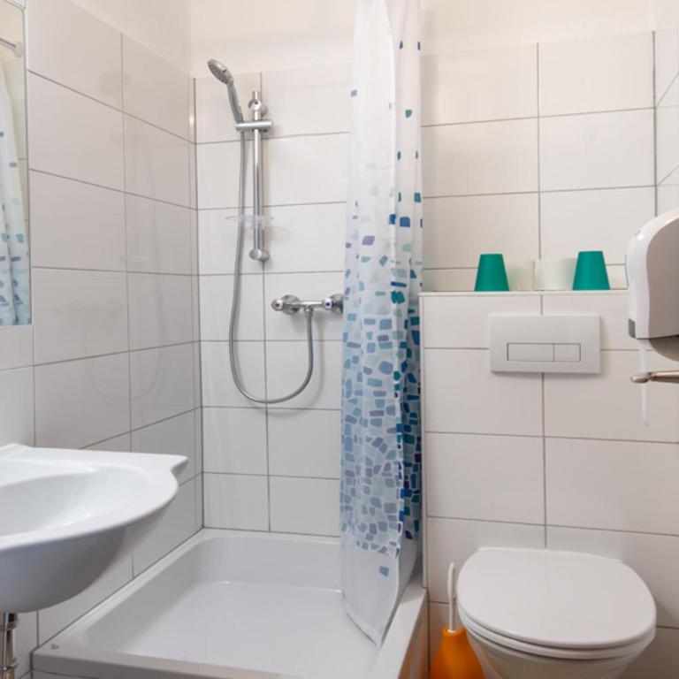Bed & Breakfast Eckwirt - Doppelzimmer mit Balkon - 38