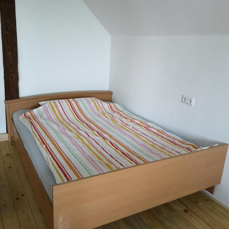 Ferienhaus Karl - Basic Dreibettzimmer - 2