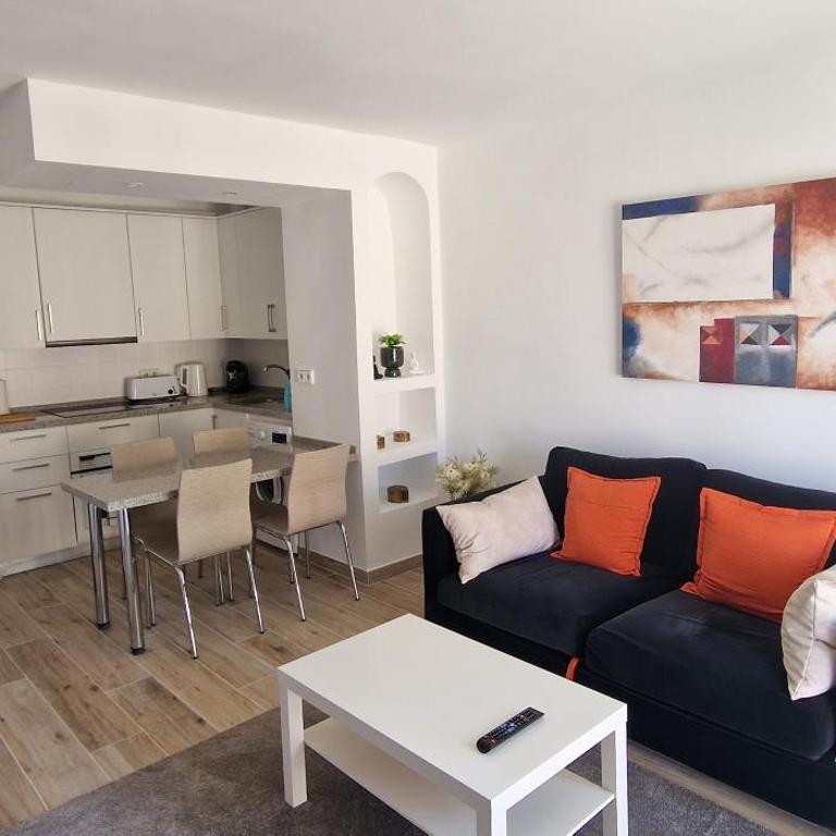 Large 1 Bedroom Apartment Close To Puerto Banus - Apartamento de 1 dormitorio - 2
