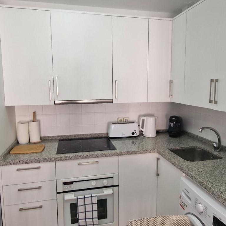 Large 1 Bedroom Apartment Close To Puerto Banus - Apartamento de 1 dormitorio - 5