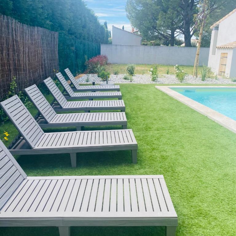 La Maison d à côté 8 à 10 personnes - Maison 4 Chambres - 10