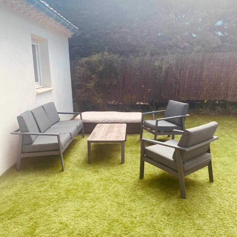 La Maison d à côté 8 à 10 personnes - Maison 4 Chambres - 11