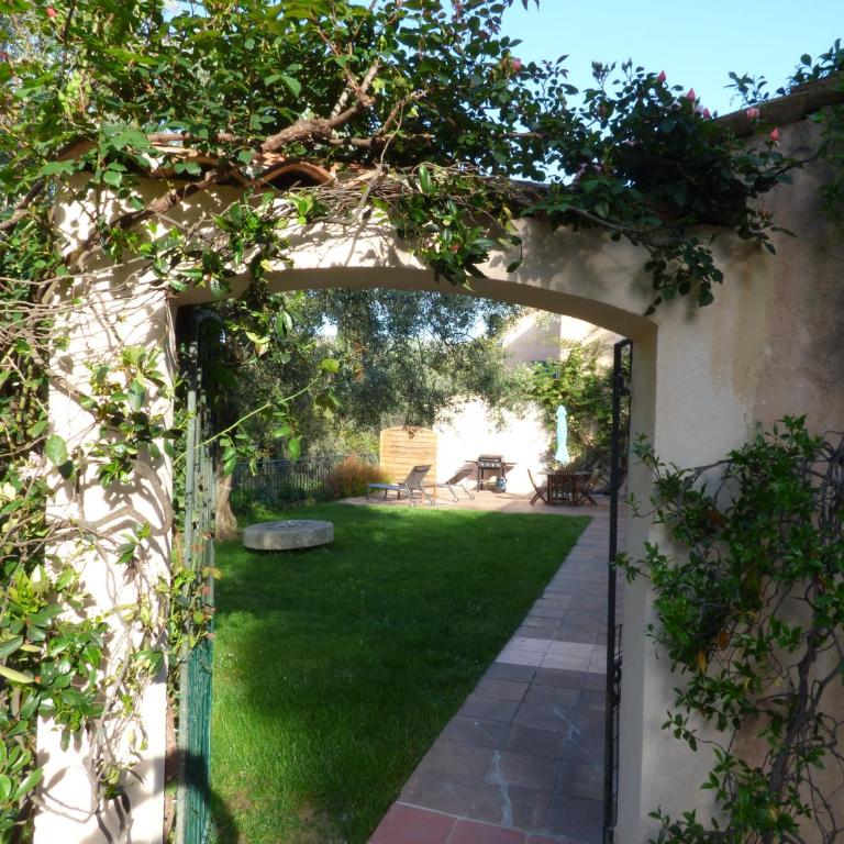 Apartment Cézanne with heated pool and private garden - Appartement avec Terrasse - 56