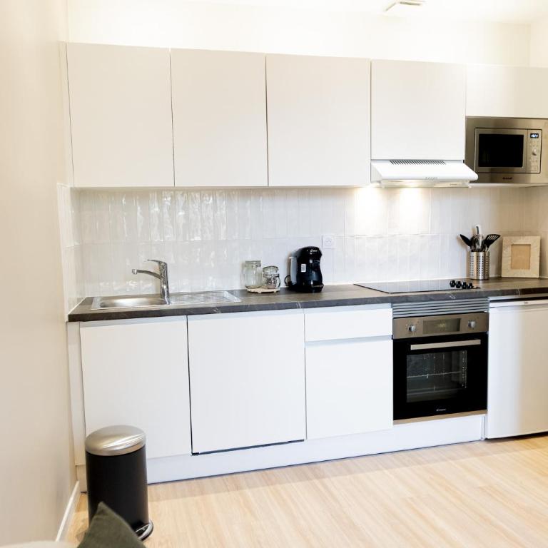 Le Tropical - Beau logement centre - Gare - Tram - Appartement 1 Chambre - 5