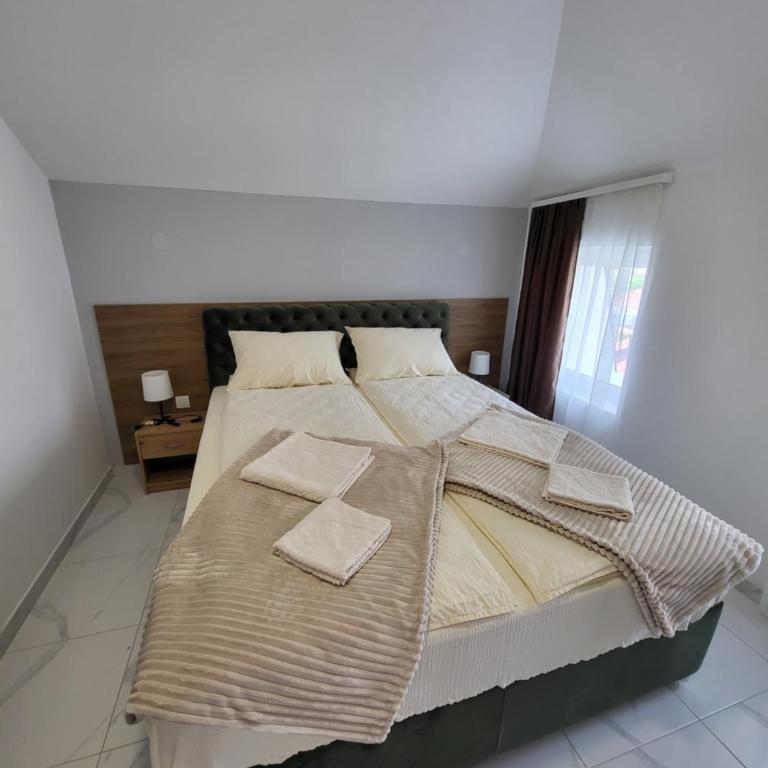 Vila Pčelica Petra - Apartman - 16
