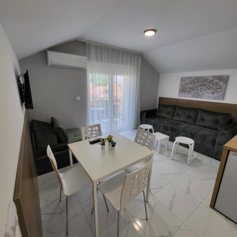 Vila Pčelica Petra - Apartman - 10