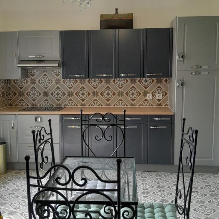 Appartement authentique au bord du fleuve Hérault - Appartement 1 Chambre - 17
