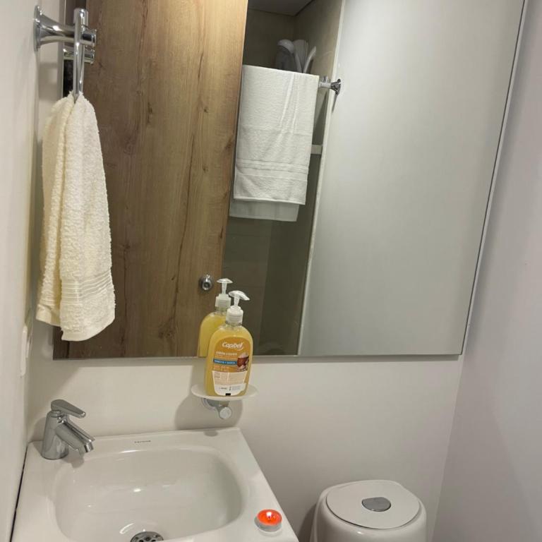 Apto en el centro histórico Bogotá/ La candelaria - Apartamento de 1 dormitorio - 5