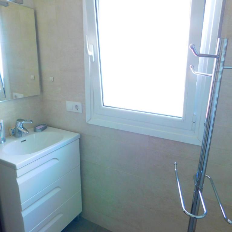 A-157 GMID IMMO piso joan margarit - Two-Bedroom Apartment - 30