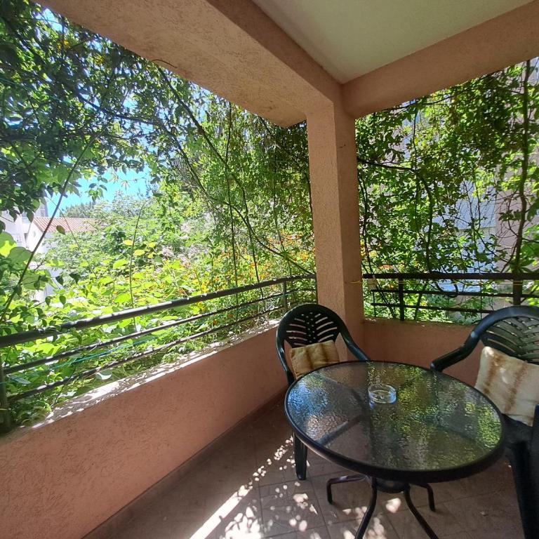 Apartments Stanivukovic - Dvokrevetna Soba sa Bračnim Krevetom/Zasebnim Krevetima - 4