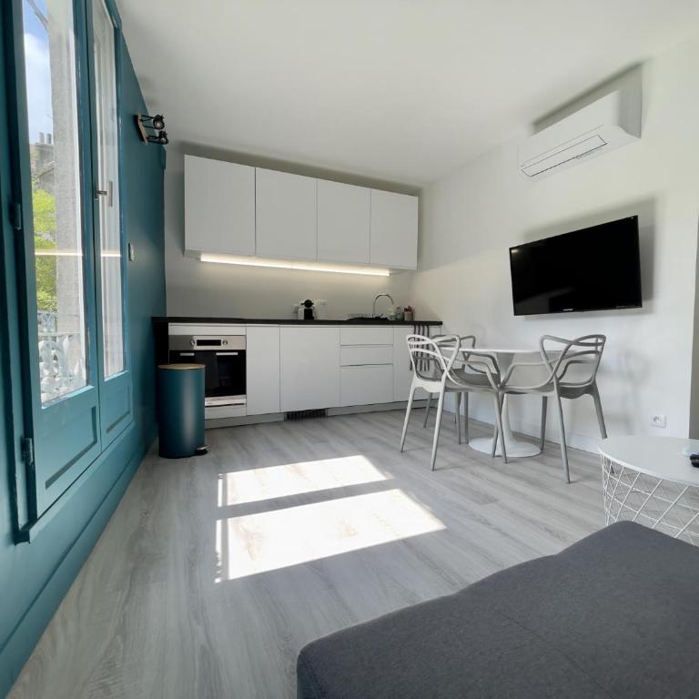 Laura Cosy T2 *CLIM* Proche Gare - Appartement Deluxe - 1