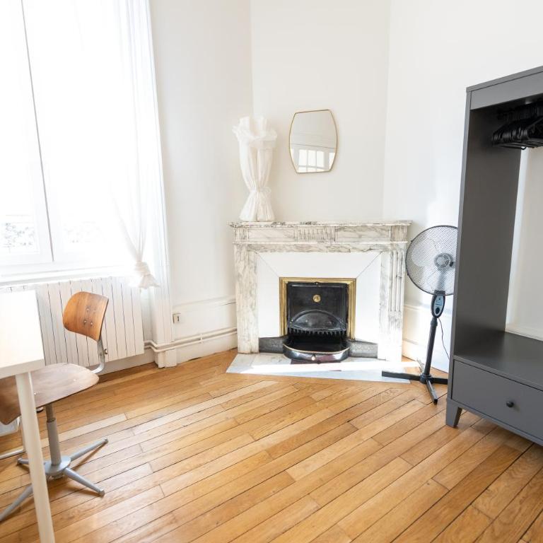 La Bohème, appartement chaleureux et décoré avec goût - Three-Bedroom Apartment - 8