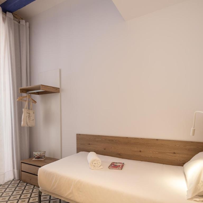 Tgna Cervantes 8 - Apartamento con terraza - 5
