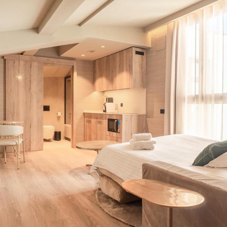 The Valentia Corretgería - Standard Triple Room - 3
