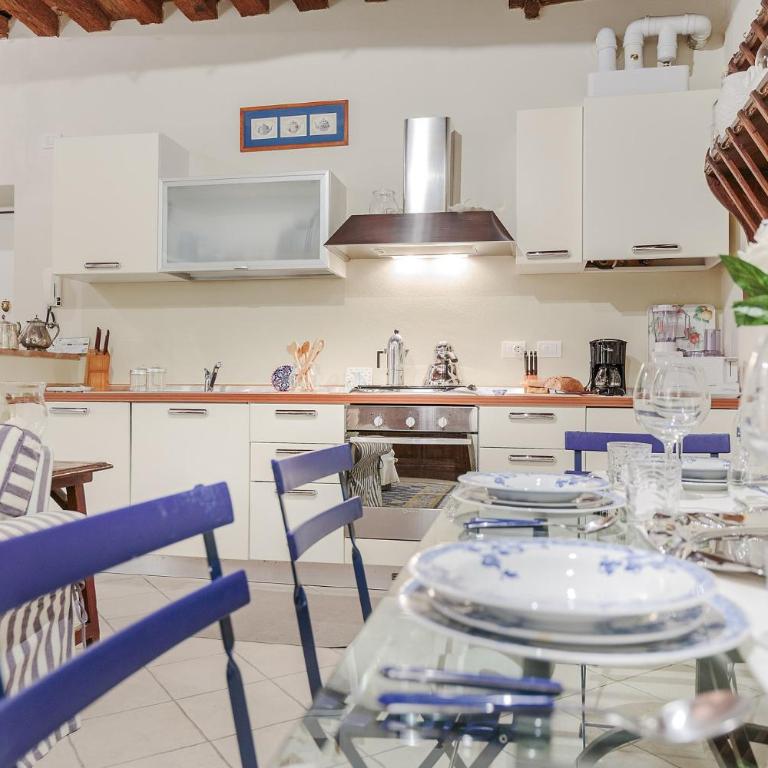 1400's Apartment, Stylish Smart Ground Floor Apartment inside Lucca - Appartamento con 1 Camera da Letto - 16