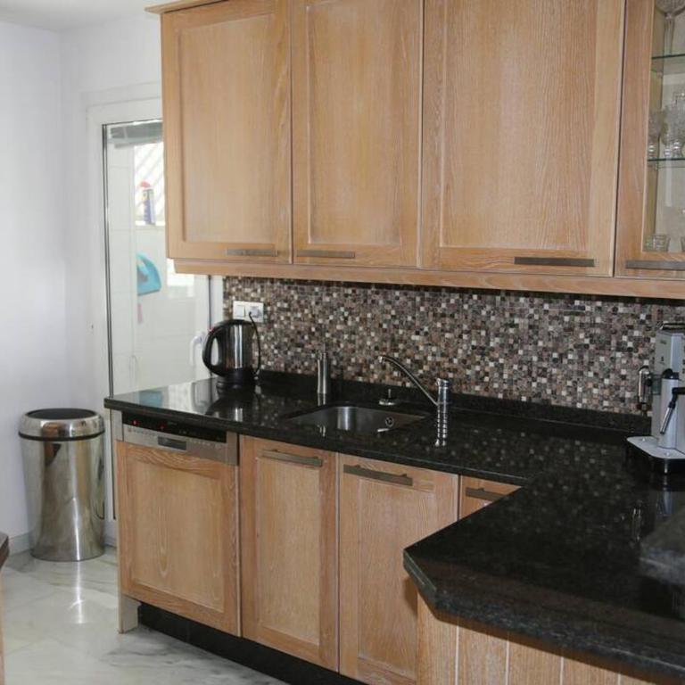 Stylish, Spacious apartment with sea view - Three-Bedroom Apartment - 27