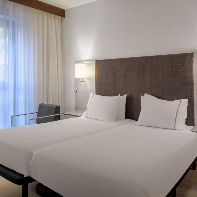 AC Hotel by Marriott Pisa - Camera Standard Doppia con Letti Singoli - 1