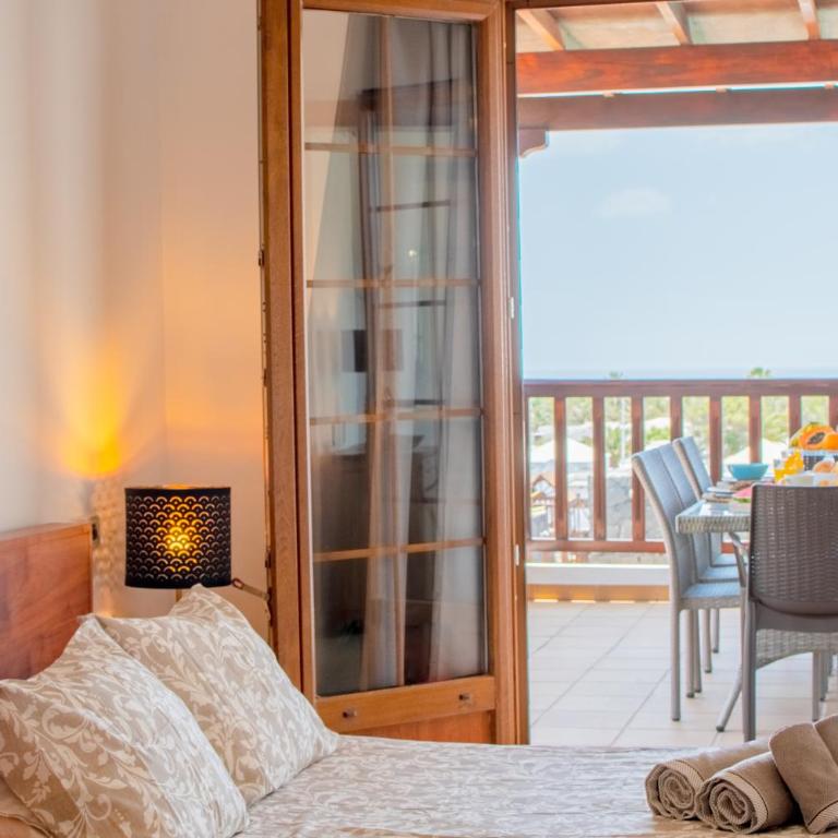 CASA LAURA VISTA LOBOS - spacious Villa with heatable pool and sea views - Villa - 36