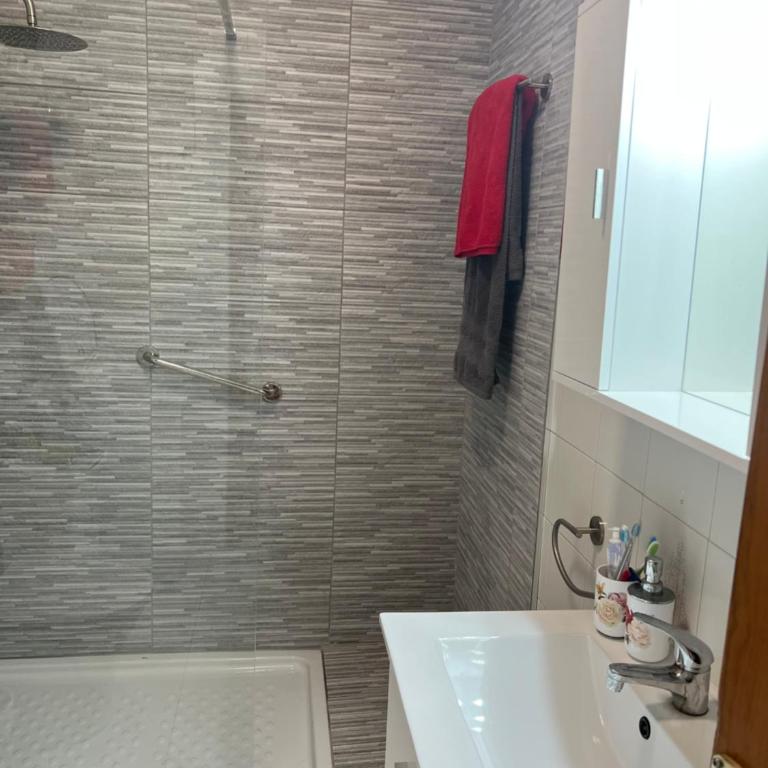 La casita de la piscina - Apartamento - 64