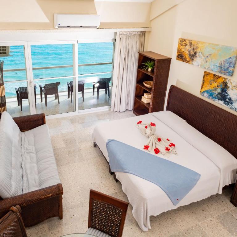 2 Story Oceanfront Penthouses on Cancun Beach! - Penthouse Apartment - 10